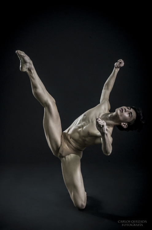 carlosquezadaph: Po-Lin Tung // Taiwanese Dancer.Tania Pérez Salas Dance Company Méxic