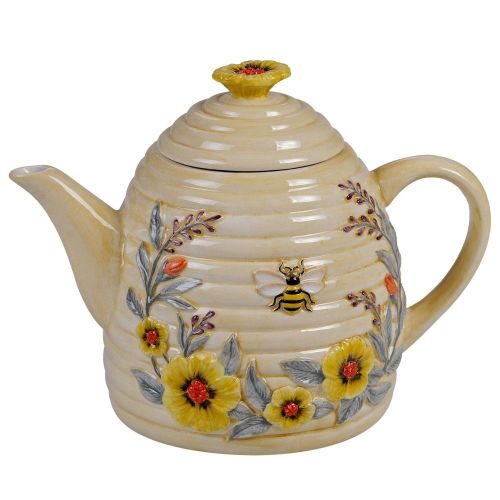 romantic-musings:sweet as a bee teapot