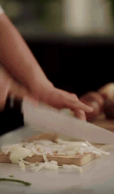 73f7c64997d5f5ff46ada4fb6e8fb8c0df3a3762.gifv