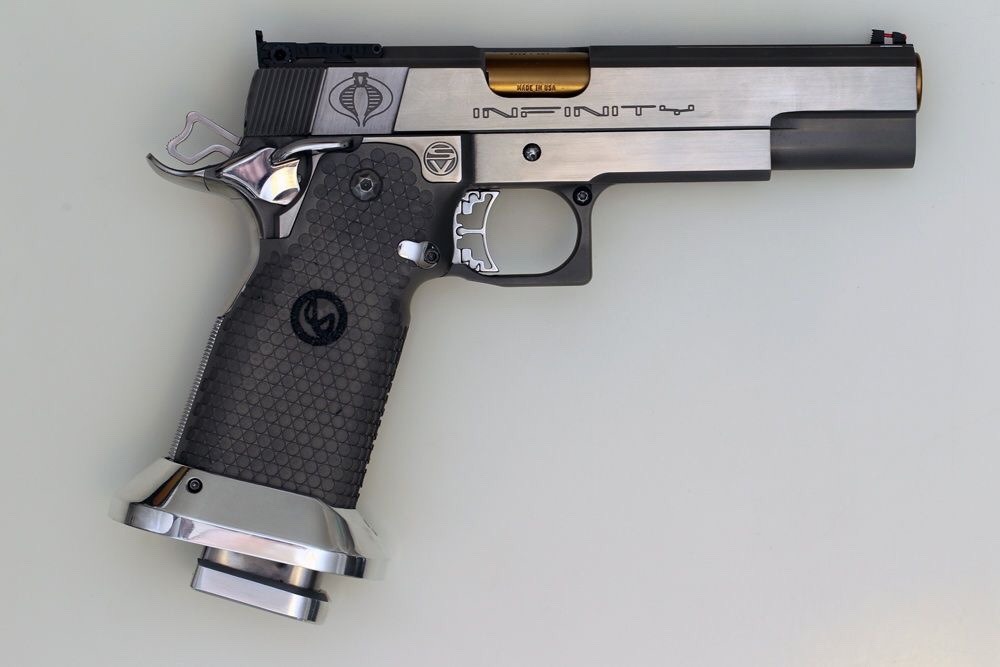igunsandgear:  Custom Infinity M1911A1.