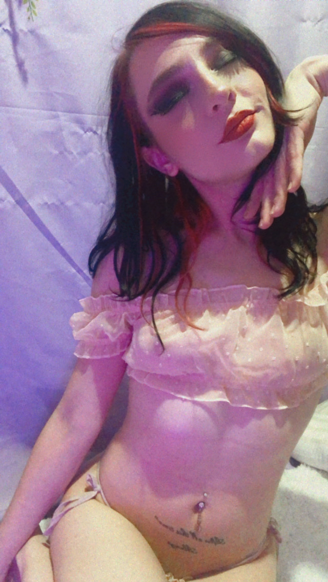 violet-thorne-model:Ask me for my prices/menu if you’d like to see more of me 💕✨