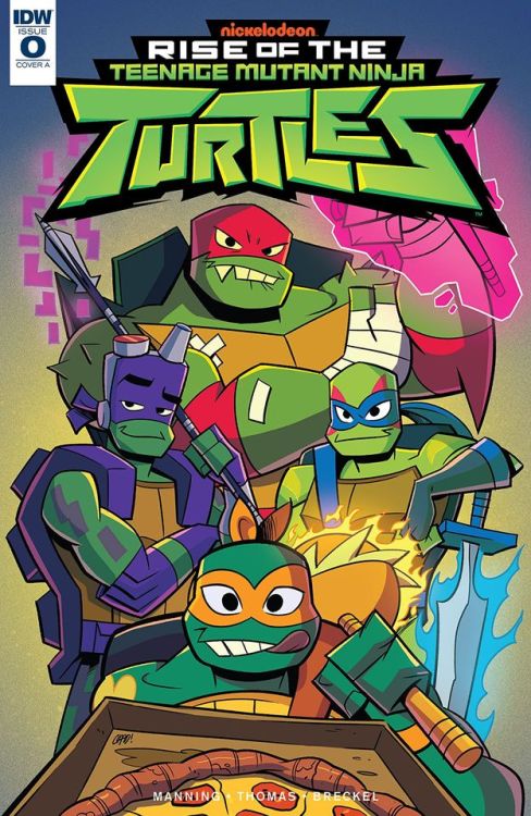 mikeyandpizza:RTMNT COMIC BOOK | IDW Publishing | EXCLUSIVE PREVIEW!Take a sneak peek at the first p