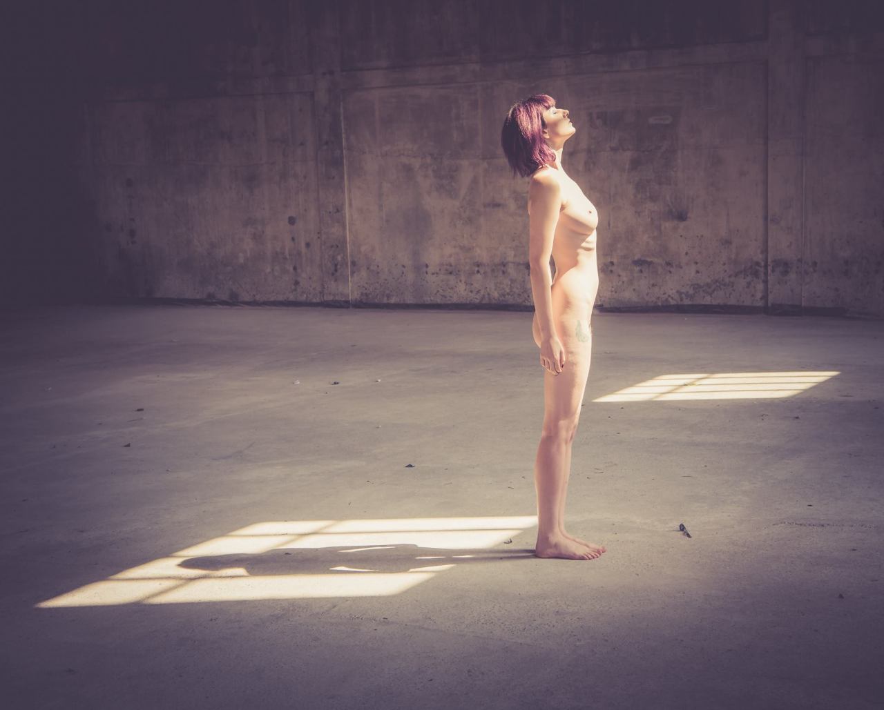 sarascarletmodel:  Photo &amp; post processing by Stijn Böhrer 