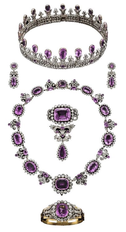 chrischelsea12548: Prussia - The House of Hohenzollern Royal Pink Topaz Parure, Early 19th Century. 