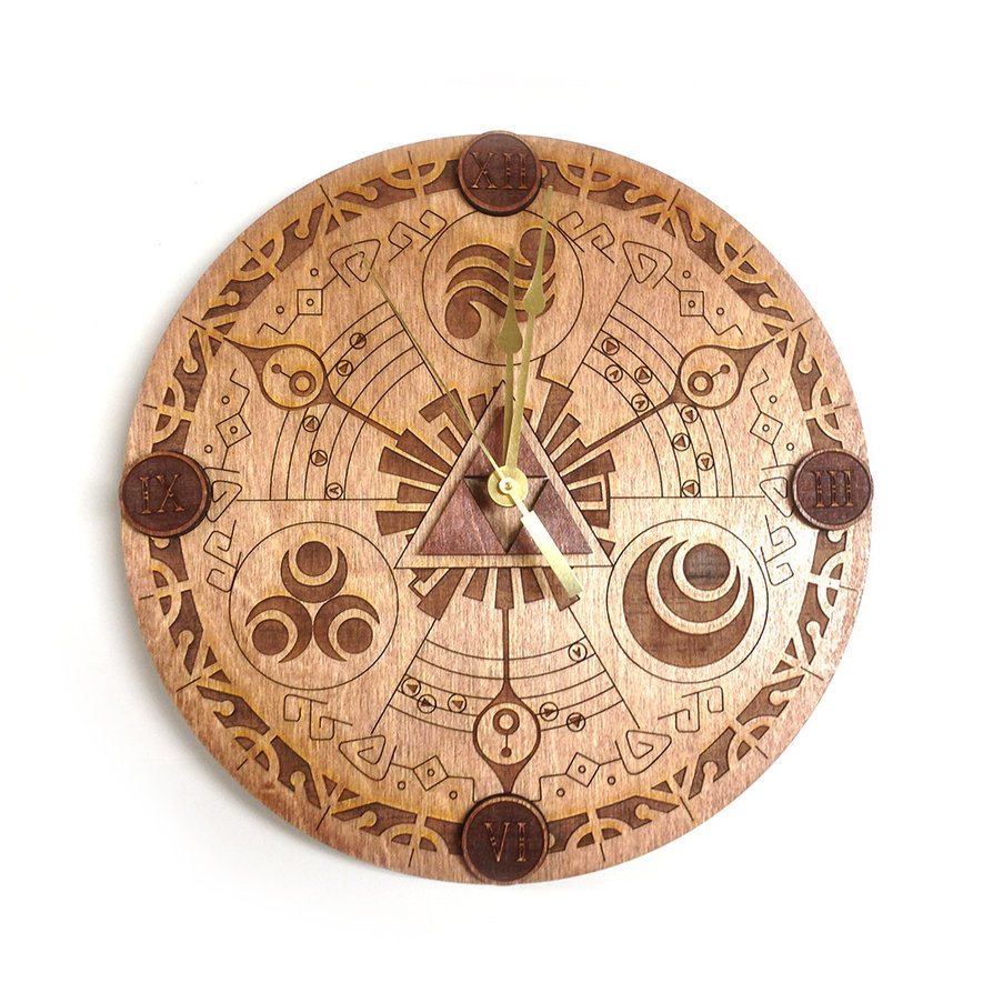 a-squalor-victoria:  pixalry:  Legend of Zelda Custom Wall Clock - Created by Justin