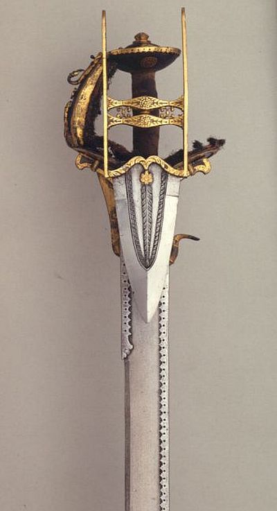 art-of-swords:  Sword (khanda) with dagger (katar) and percussion pistol Dated: circa 1850 Culture: Indian, Rajasthan  Source & Copyright: Royal Armouries  