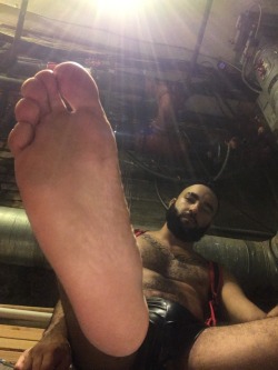 bigdzaddy:  My Size 11 Feet