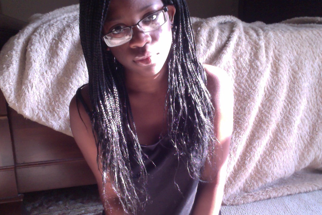 dickgoo:  Meeka… sexy and not even trying  http://cash4sextapes.com … cash in