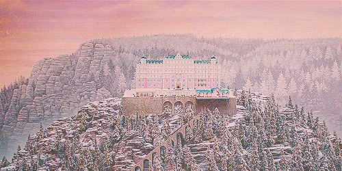 violentv:  A number of years ago, while suffering from a mild case of scribe’s fever, a form of neurasthenia common among the intelligentsia of that time, I decided to spend the month of August in the spa town of Nebelsbad below the Alpine Sudetenvatz