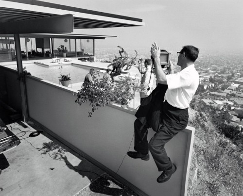 Photographing Stahl House in Los Angeles, California, Julius Shulman 1960