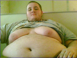 chubsandchubs:  Buen chico.