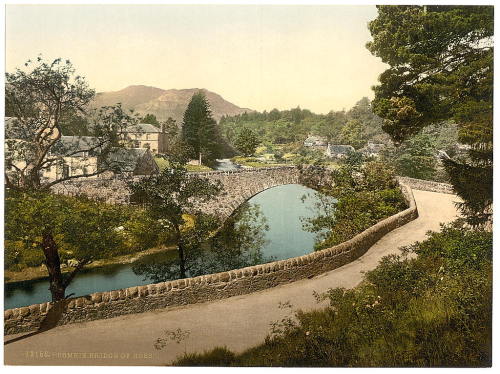 Photochrom prints of Comrie (Scotland, c. 1890 - c. 1900): Ross Bridge; view on the River Earn; view