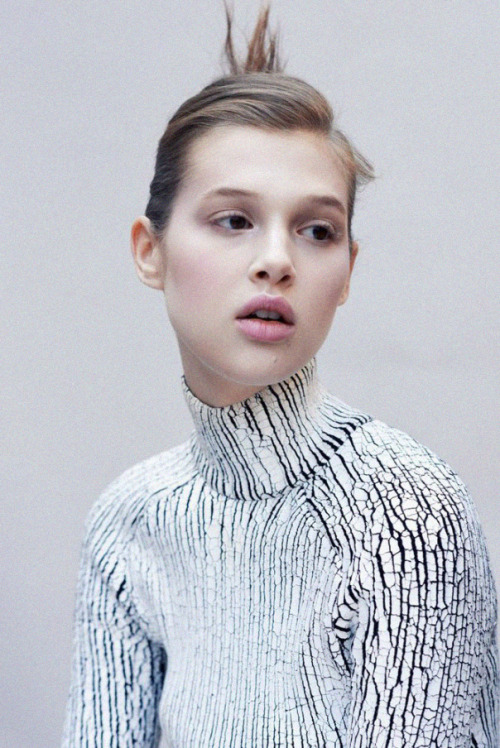 opaqueglitter: Masques de Beaute | M Le Monde November 2013, Anais Pouliot by Max Farago.