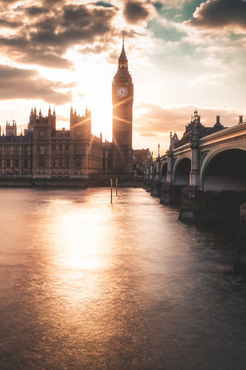 themanliness:  Sunshine by Giuseppe Torre | Facebook | Instagram   