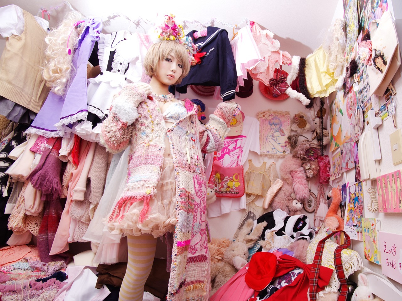 ✟縷縷夢兎✟ 《rurumu:》 — model&photo:Julie Watai styling:東