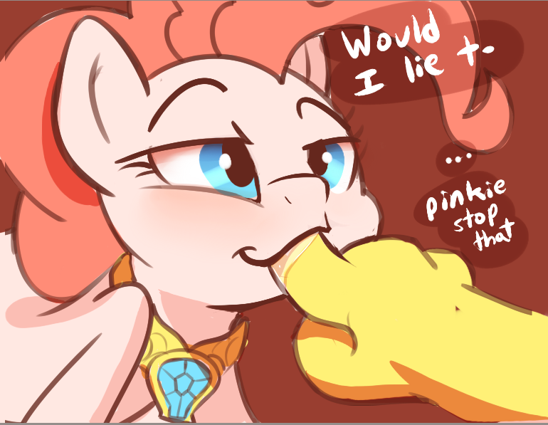braeburned:  While people continue with the tentacles and cum vials i’m just gonna
