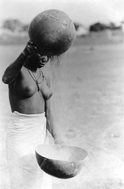 Burkinabe woman.