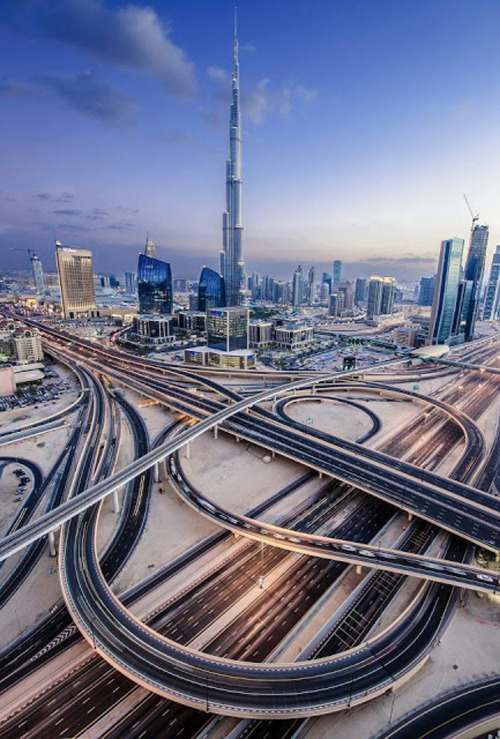 life1nmotion: Roads and Bridges of Dubai