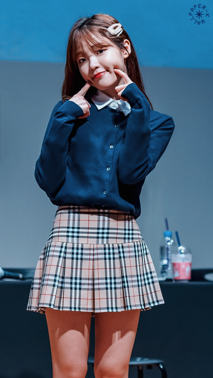 『SEUNGHEE』saved? reblog or like© fantaken owners