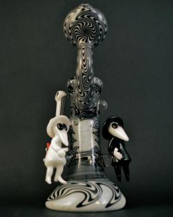 percolatorbongpro:  Check out this unique, spies themed bubbler.  Also if your looking for more information about percolator bongs, I recommend you check out http://percolatorbongpro.com/2015/08/the-20-different-types-of-percolator-bongs/ 