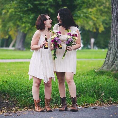 The classiest brides. Or an ad for New Grist (aka the best gluten free beer everrrr) #newgrist #beer