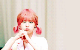 cosmics-girls: cute octopus Lee Luda, for @tttaeyeon ♡