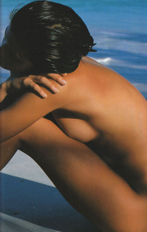 workhardforthis: Elle France May 19th, 1986“Le corps de votre été”Model: Stephanie SeymourPhotograph
