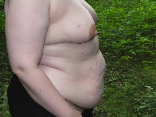 cuckoldbremen:  Sie wird von Monat zu Monat runder und geiler 