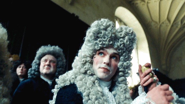 maryiofengland:“A man must look pretty”