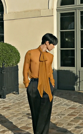 Ten In Paris