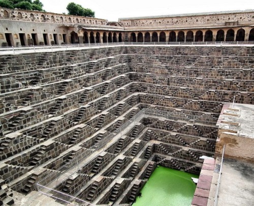 historyandmythology: Chand Baori located in India, was built during the 8th and 9th centuries and ha