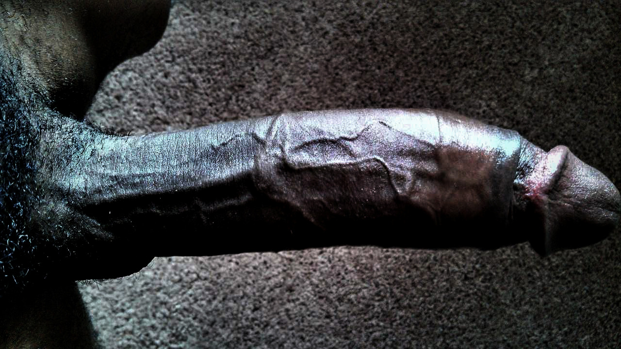 PRAISE BIG BLACK PENIS! boyslovebigdad:  I follow back 