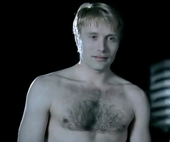 ibrokemyheart:  :O  He looks like a Thal!