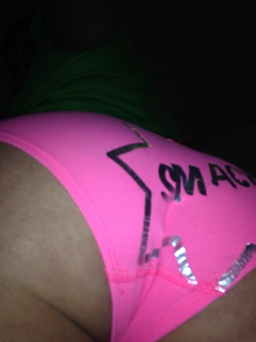 cueriandopr: bellako321: ultralazaro: Edleen - Ponce, PR Coño q rika esta Edleen Solerhttps:/