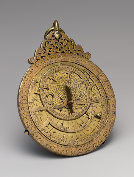 Astrolabe of ‘Umar ibn Yusuf ibn 'Umar ibn 'Ali ibn Rasul al–Muzaffari. 13th century.Currently