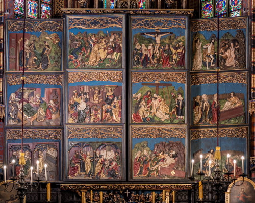 un-monde-de-papier: Basilique Sainte-Marie, Cracovie (Pologne): retable gothique (Veit Stoss, 1477-1