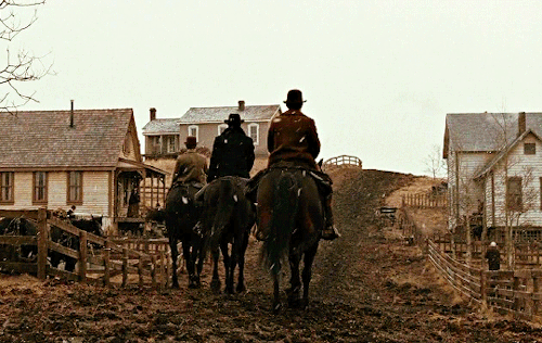 pressure-machine:THE ASSASSINATION OF JESSE JAMES BY THE COWARD ROBERT FORD (2007) dir. Andrew Domin