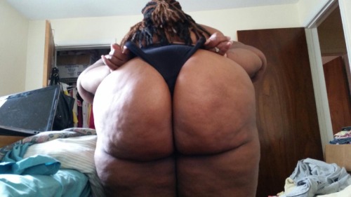 blkgrannylover: gtd912: Damn .  sweet granny Ass meat