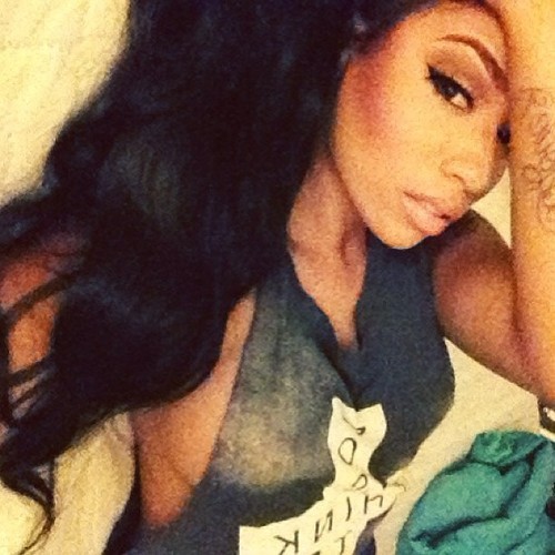 hellyeahstaybeautiful:  hellyeahstaybeautiful 