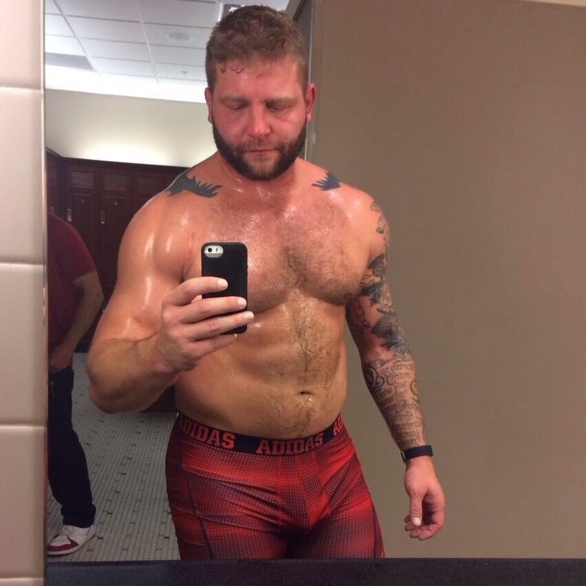 kootnybehr:  Colby Jansen - boxer brief selfies