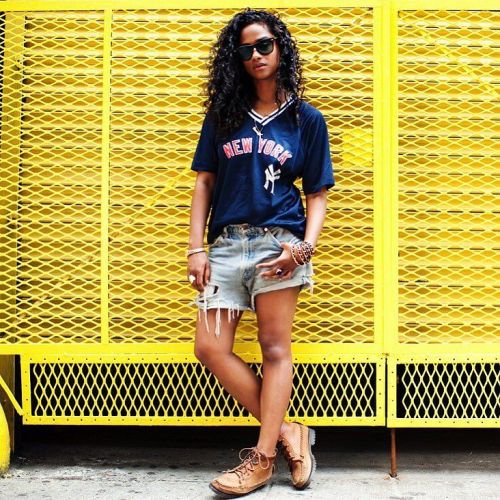 vashtie:@violettenewyork 2011 @l10_lax http://ift.tt/1sGryxgOne name.Dope as hell >>>&g