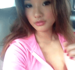 degradesluts:  Still wanting to expose her tits even with her father in the drivers