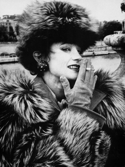 Loulou de la Falaise wearing Yves Saint Laurent, photographed by André Léon Talley for