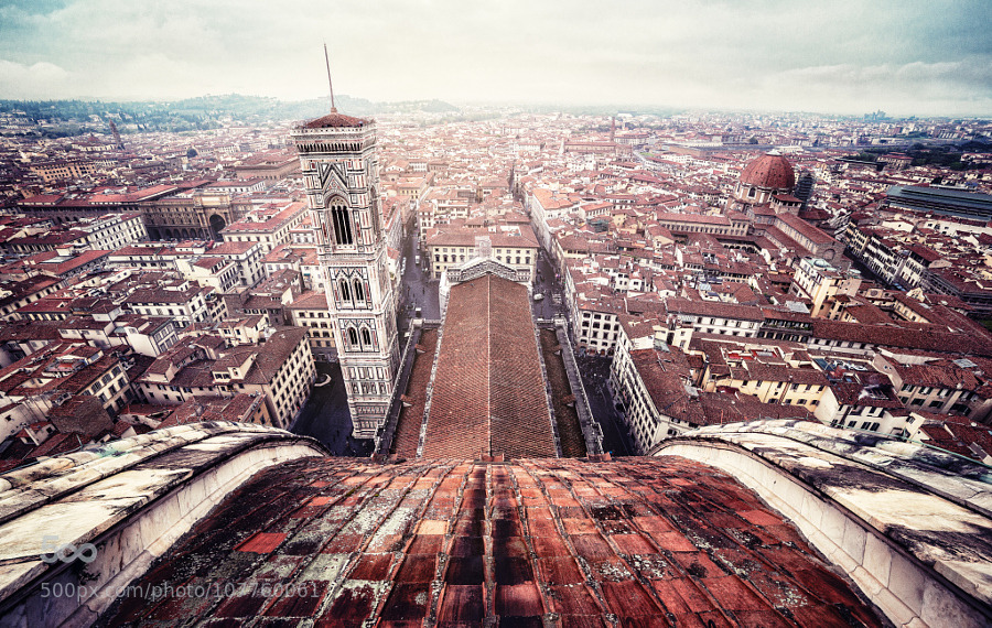 random-photos-x:  Duomo di Firenze by DanMuntean. (http://ift.tt/1zBSX5n)