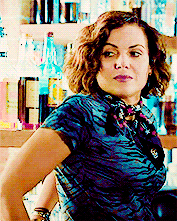 reignmills: Roni’s outfits in 7a