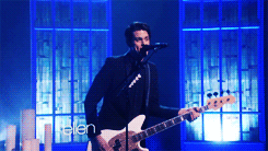 damnpanicatthedisco:  Performing on the Ellen Show (+) 