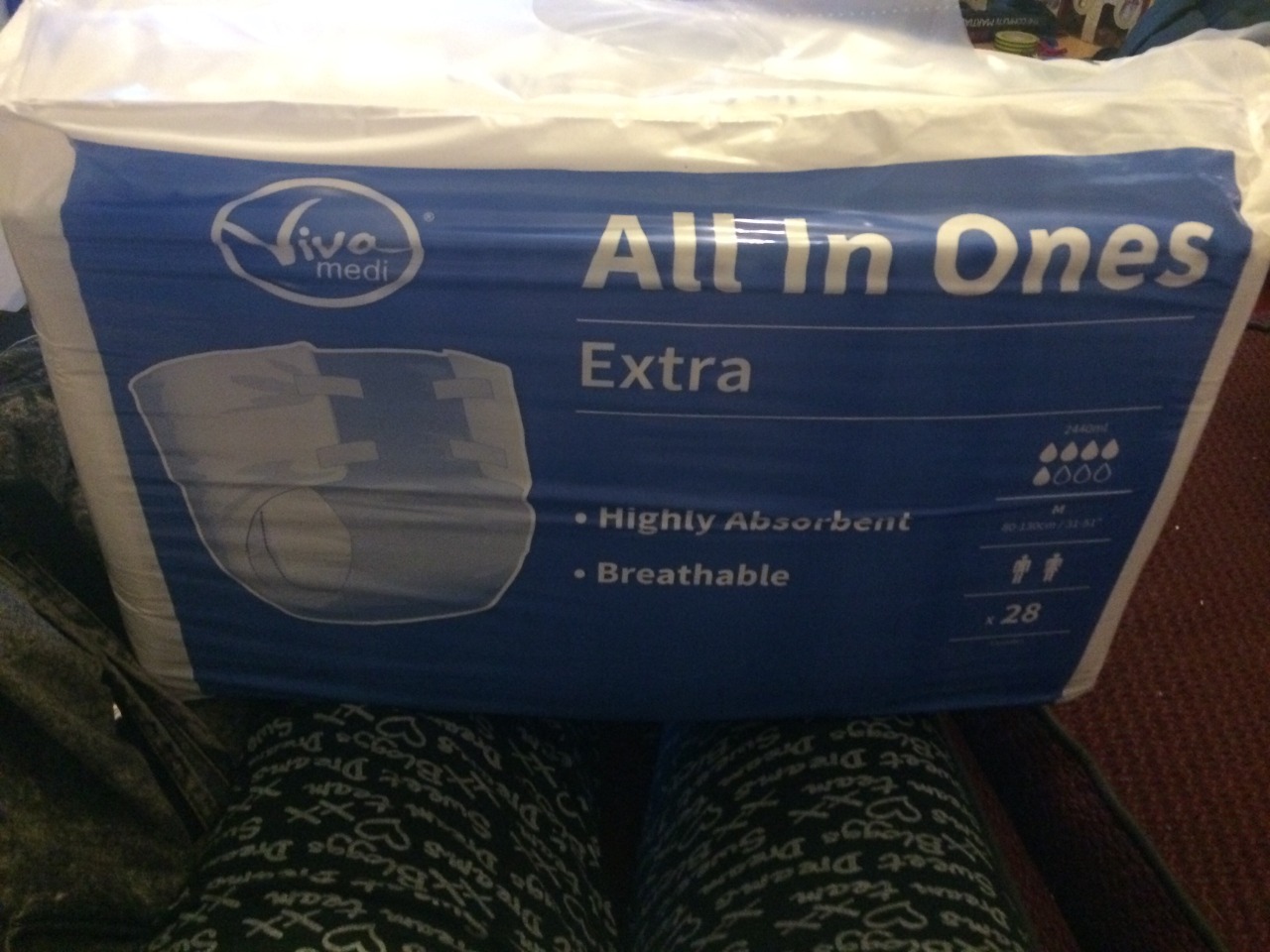 thekinkylittlekitten:  A very quick nappy review.  Viva medi - all in ones extra