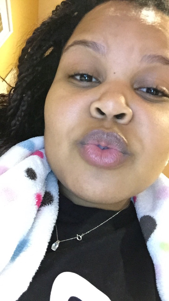 an-entirely-new-creation:  Procrastination + camera = selfies