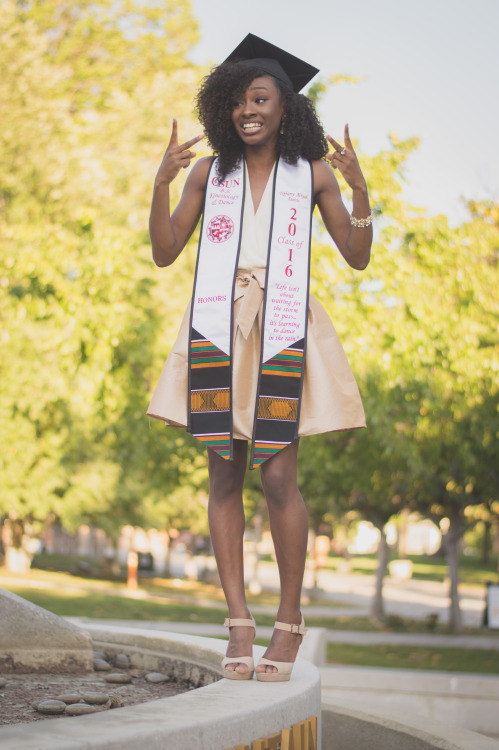 tiffanyaliyah:  Class of 2016, B.S. Kinesiology adult photos