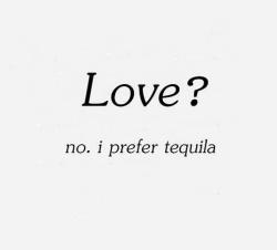 enchux:  i ti li isto? | via Facebook en We Heart It. http://weheartit.com/entry/65122950/via/szitike 